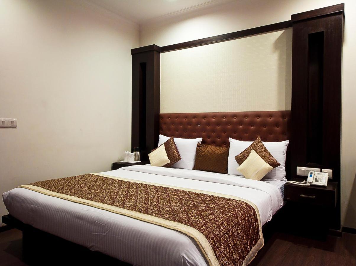 Divine Paradise Tavisha New Delhi Luaran gambar