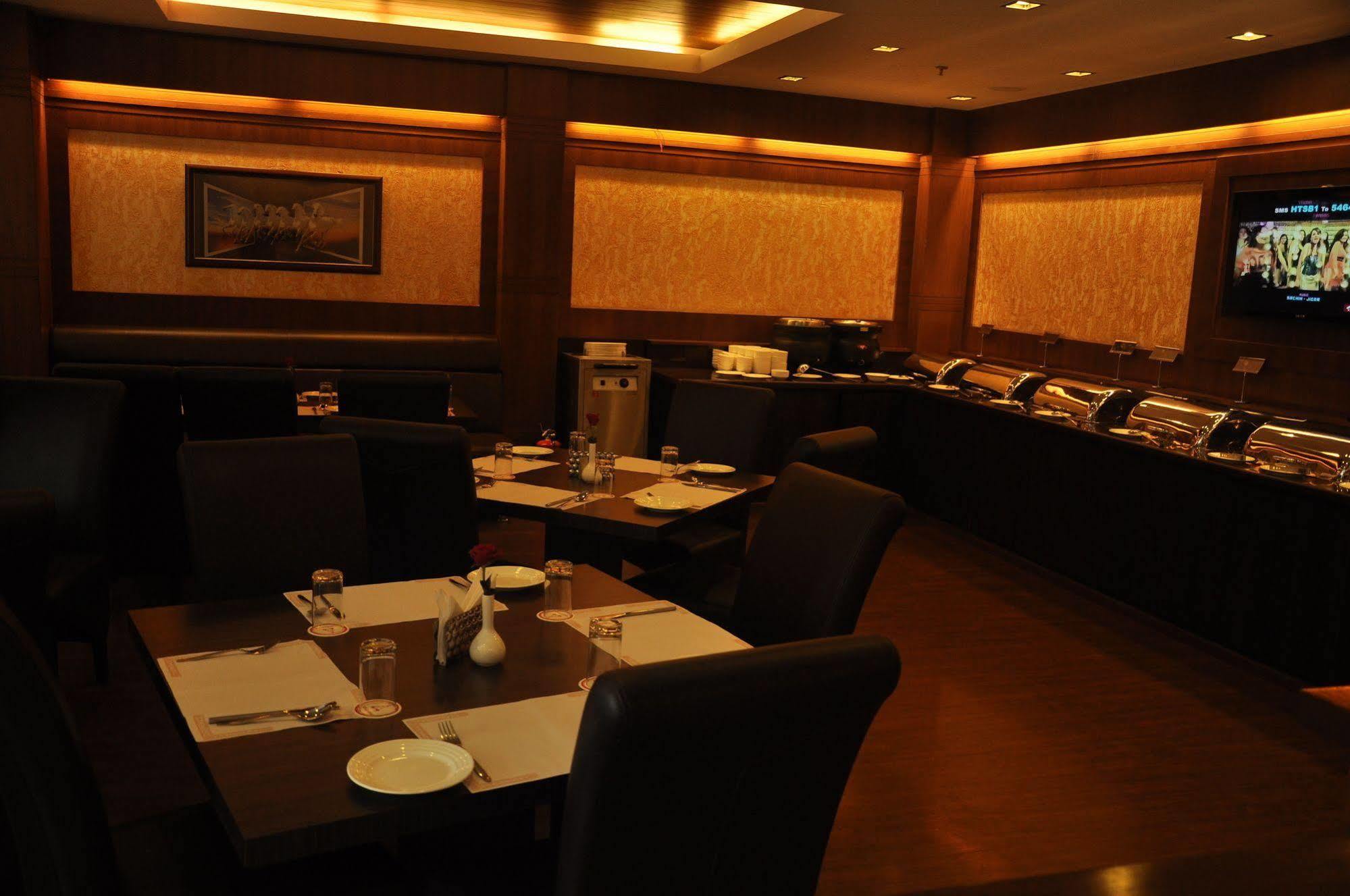 Divine Paradise Tavisha New Delhi Luaran gambar