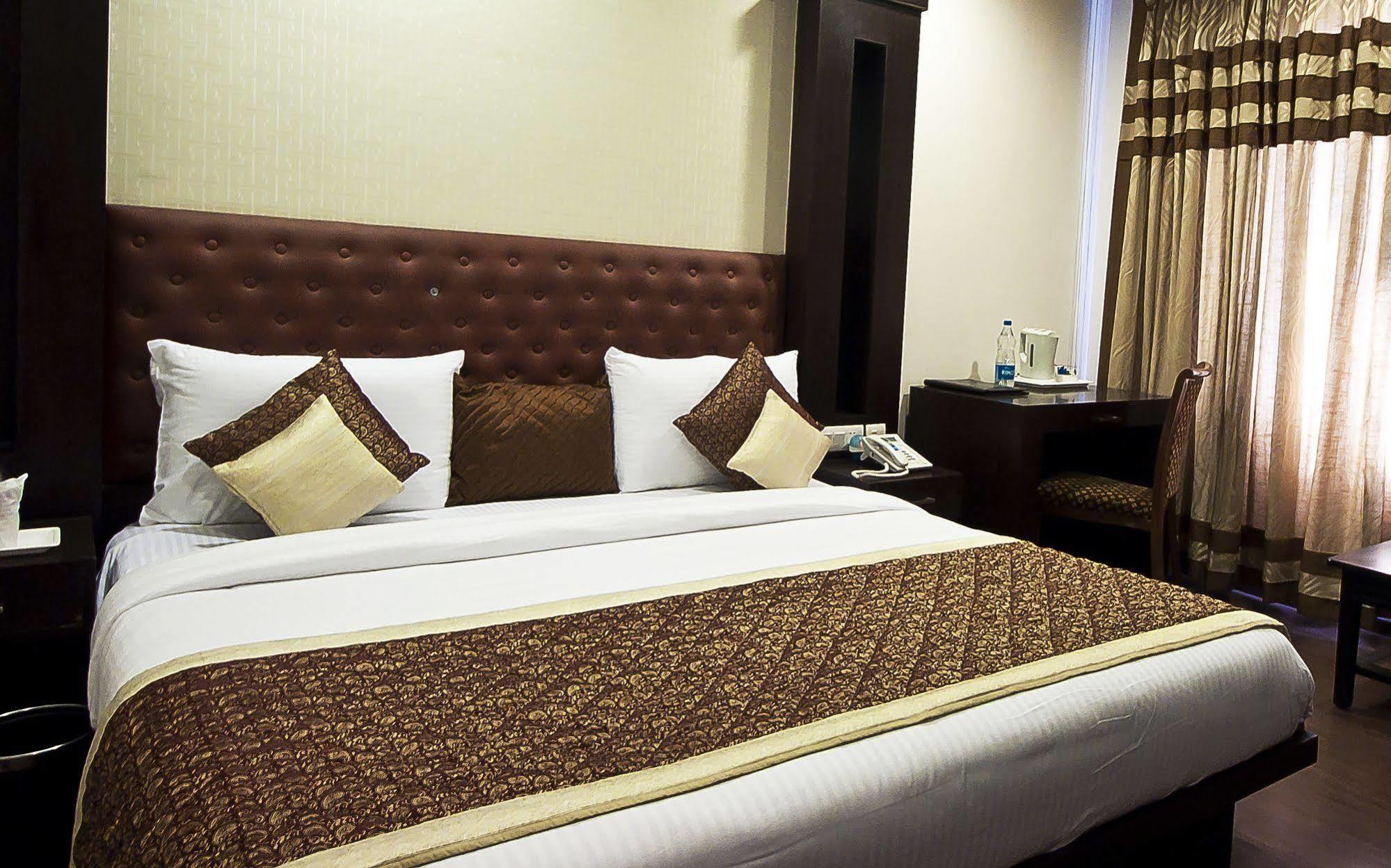 Divine Paradise Tavisha New Delhi Luaran gambar