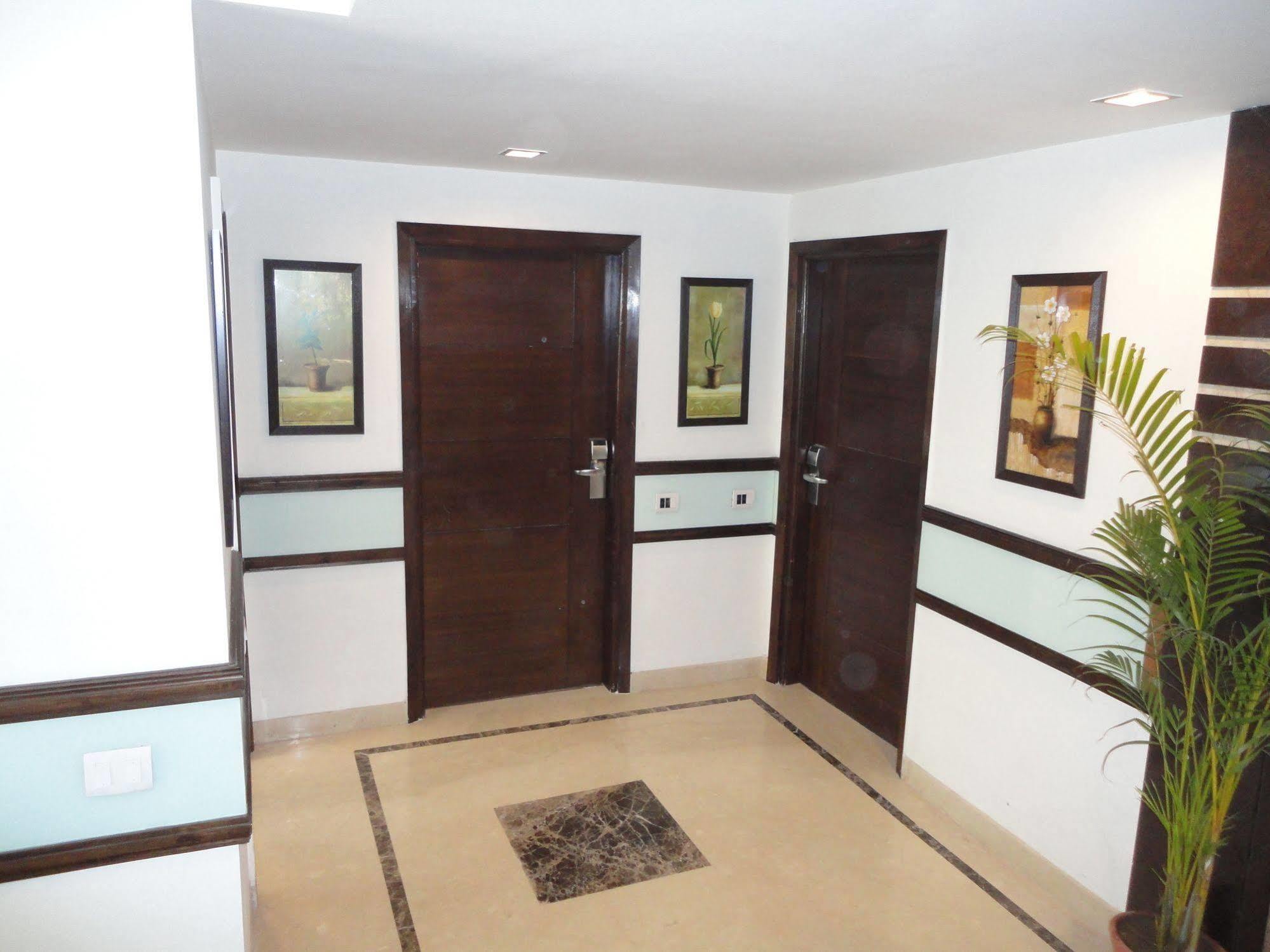 Divine Paradise Tavisha New Delhi Luaran gambar